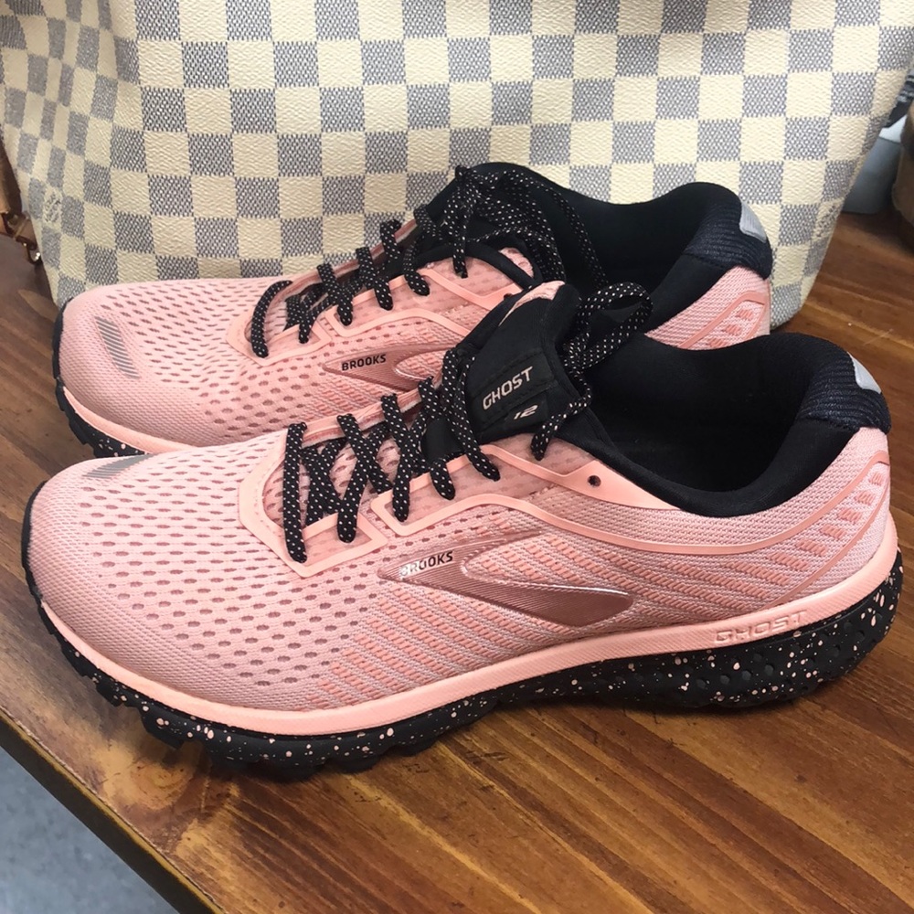 Brooks Ghost 12 Peach Splash